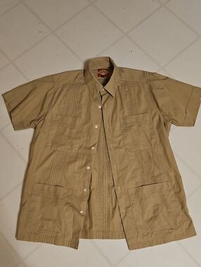 San Cristobal Guayabera Men's Beige Short Sleeve Cuban Shirt
